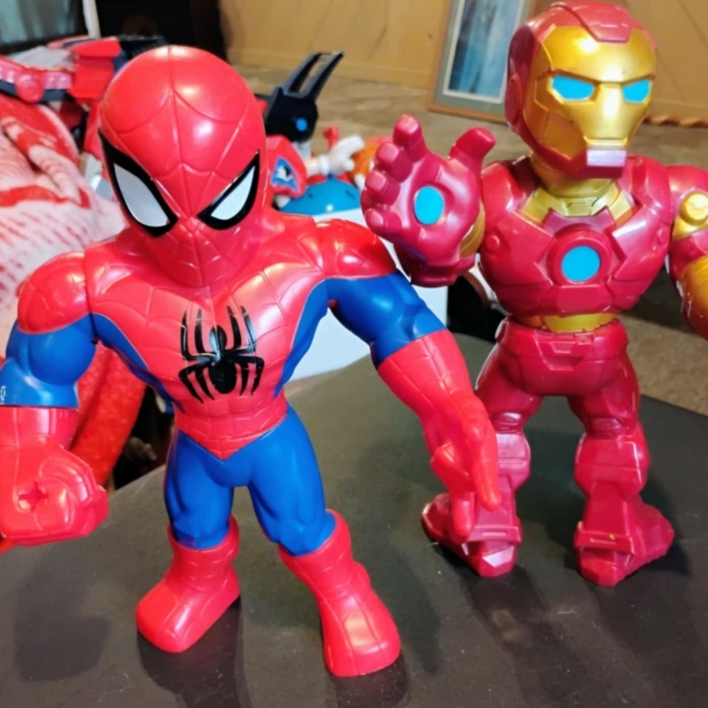 Short action figures